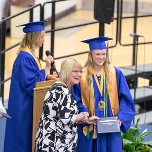 Meet your Posher, Lizzie